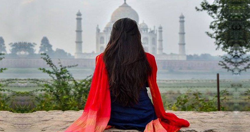 Taj Mahal Tour From Delhi