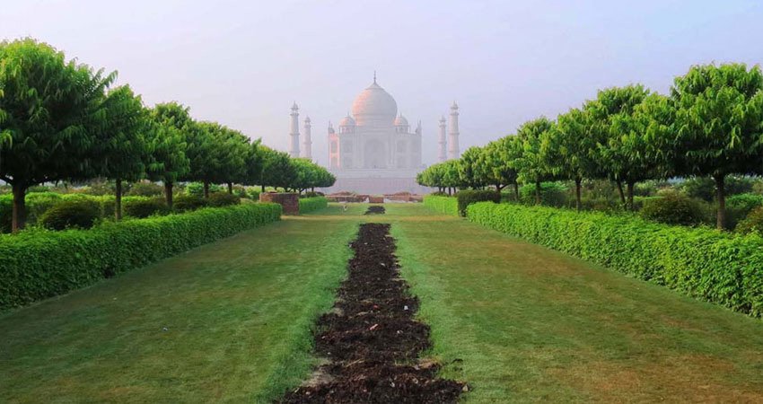 Agra Tour from Delhi